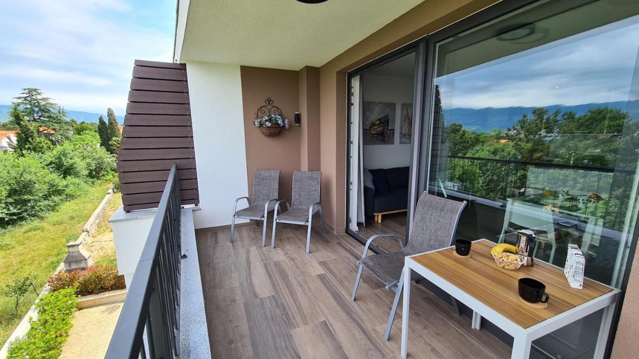 Vila Primorka Apartmani Oleander Šilo Eksteriør bilde